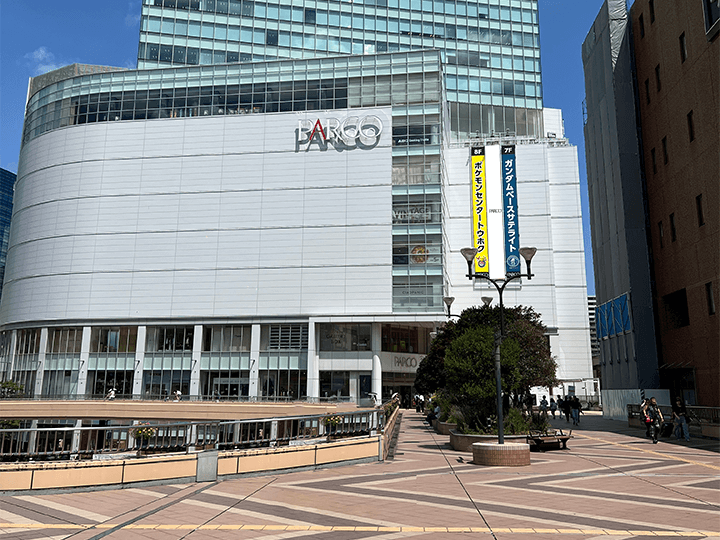 仙台PARCO PARCO1/壁面 懸垂幕(仙台駅ペデストリアンデッキ正面)